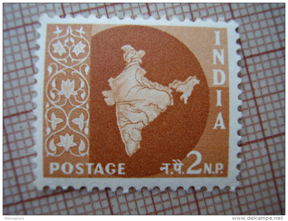 INDIA 1957 New Currency Definitive Issue TEN Values  To 75 N.p. In  SINGLES MINT With Hinge Remnants. - Unused Stamps