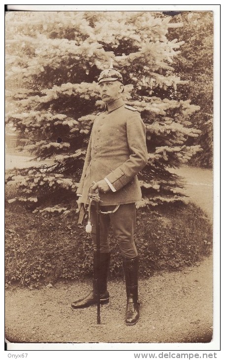 Carte Postale Photo Militaire Allemand RASTATT (Allemagne) (Baden-Deutschland) -Feldpost-Krieg-Officier-Casque Pointe- - Rastatt