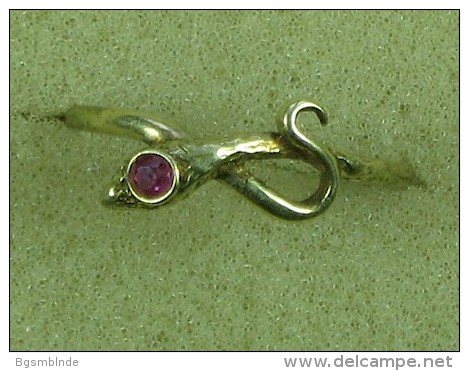 Alter Schlangen-Ring - Massiv Silber, Vergoldet Mit Rotem Stein - Gestempelt 835 - Ringe