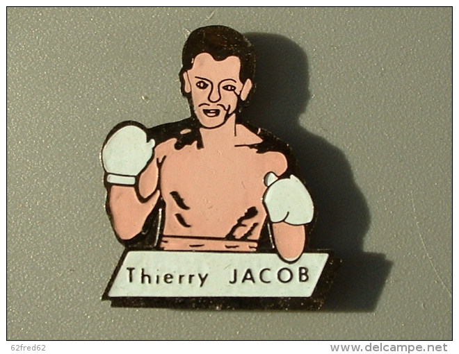 PIN´S BOXE - BOXING - THIERRY JACOB - Boxe