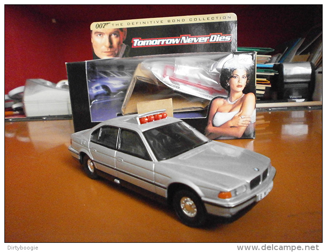 James BOND 007 - BMW 750i - CORGI - Avec Sa Boîte D'origine - Collectors Et Insolites - Toutes Marques