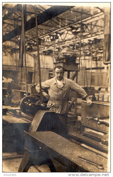 CPA 838 - Carte Photo -  Ouvrier Tourneur - Usine Non Situer - Industrie