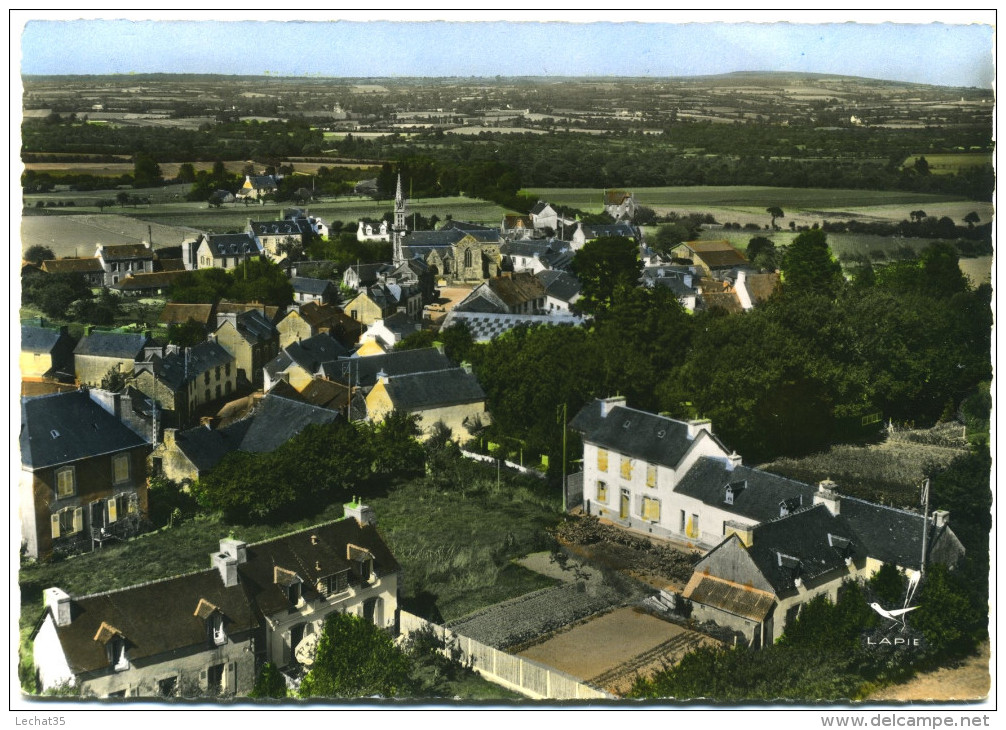 CPSM GF 29 QUEMENEVEN L´ Eglise Et Vue Générale Aérienne  Village  Canton De Châteaulin - Otros & Sin Clasificación