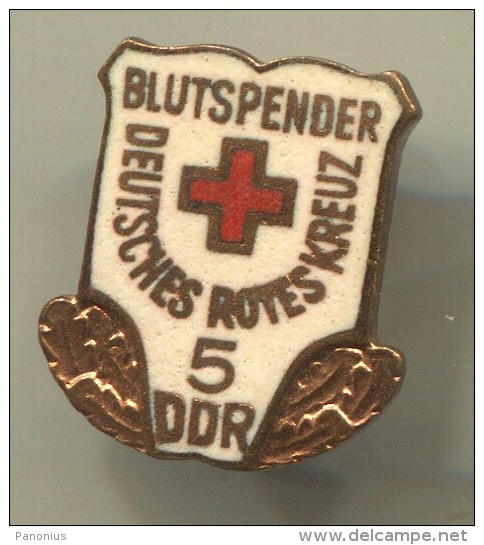 Medical - Red Cross, Rotes Kreuz, East Germany DDR, Enamel, Pin,  Badge - Medizin