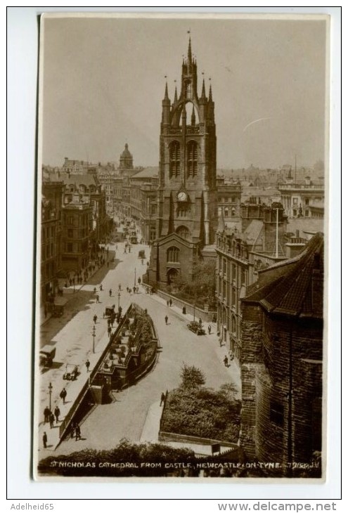 N1B/  Newcastle St Nicolas Cathedral From Castle RPPC Publ. JV (Valentine) - Newcastle-upon-Tyne