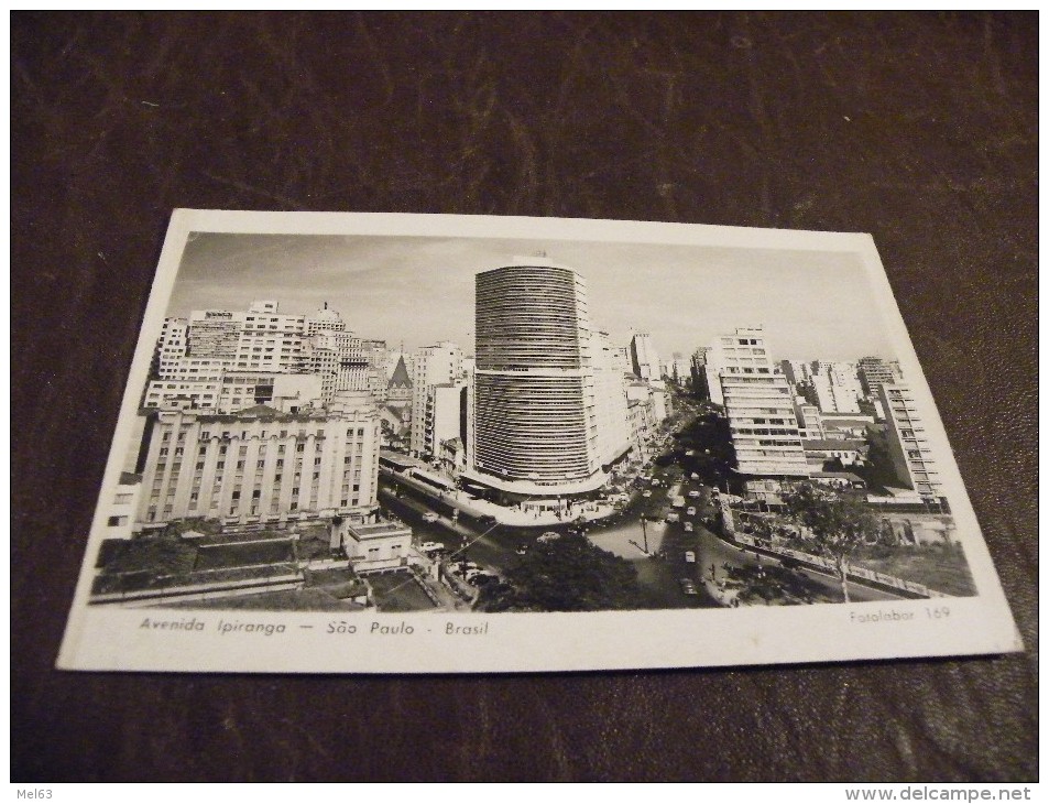 A204..CPA...BRESIL..SAO PAULO...AVENIDA IPIRANGA.... Rare Beau Plan Animé...ecrite & Voyagée 1954 - São Paulo