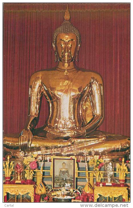 BANGKOK - The Golden Buddha - Thaïlande