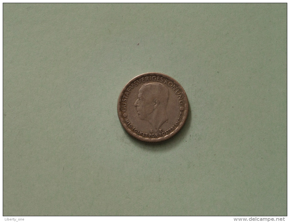 1947 TS - 1 Krona / KM 814 ( Uncleaned Coin / For Grade, Please See Photo ) !! - Suède