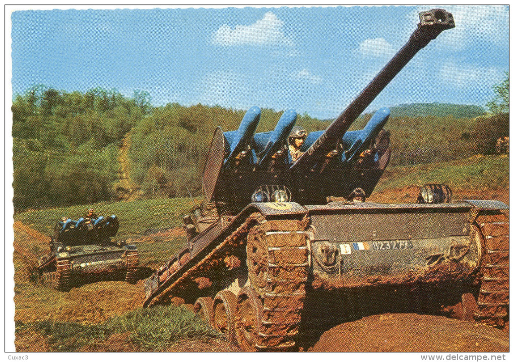 Militaria - AMX13 Armés De Fusées ENTAC - Matériel