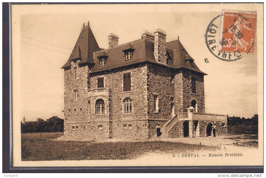 DERVAL . Maison Bretéché . - Derval