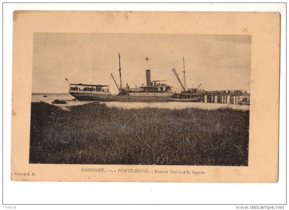 AFRIQUE---DAHOMEY---PORTO NOVO--branch Boat Sur La Lagune--voir 2 Scans - Dahomey