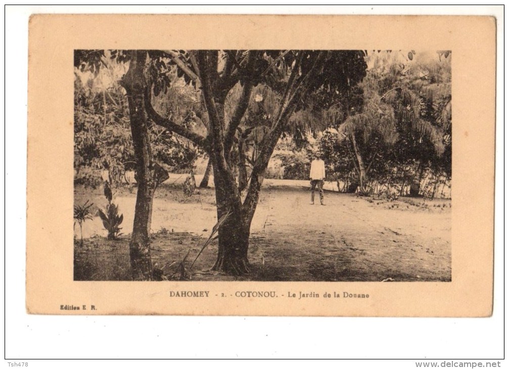 AFRIQUE---DAHOMEY----COTONOU--le Jardin De La Douane--voir 2 Scans - Dahomey