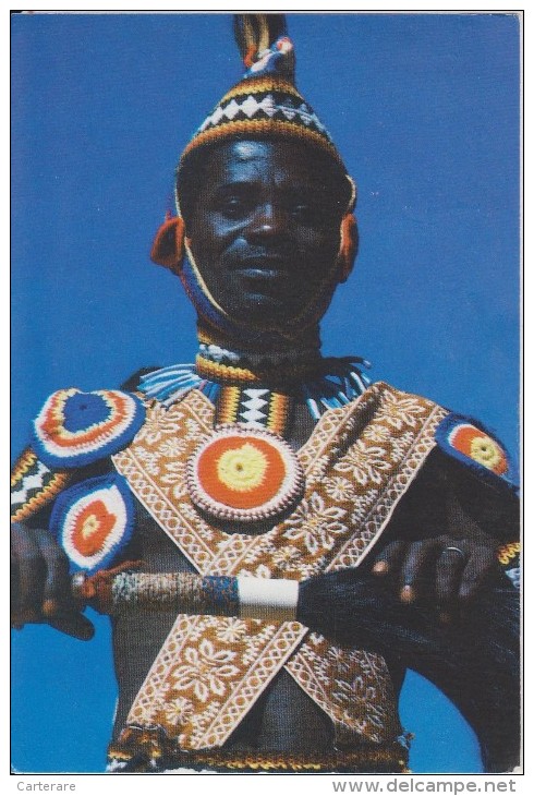 Afrique,africain,zambie,z Ambia,MBUZA   DANCER ,eastern Province,rare,cagoule,ten Ue  Classe,rare - Sambia