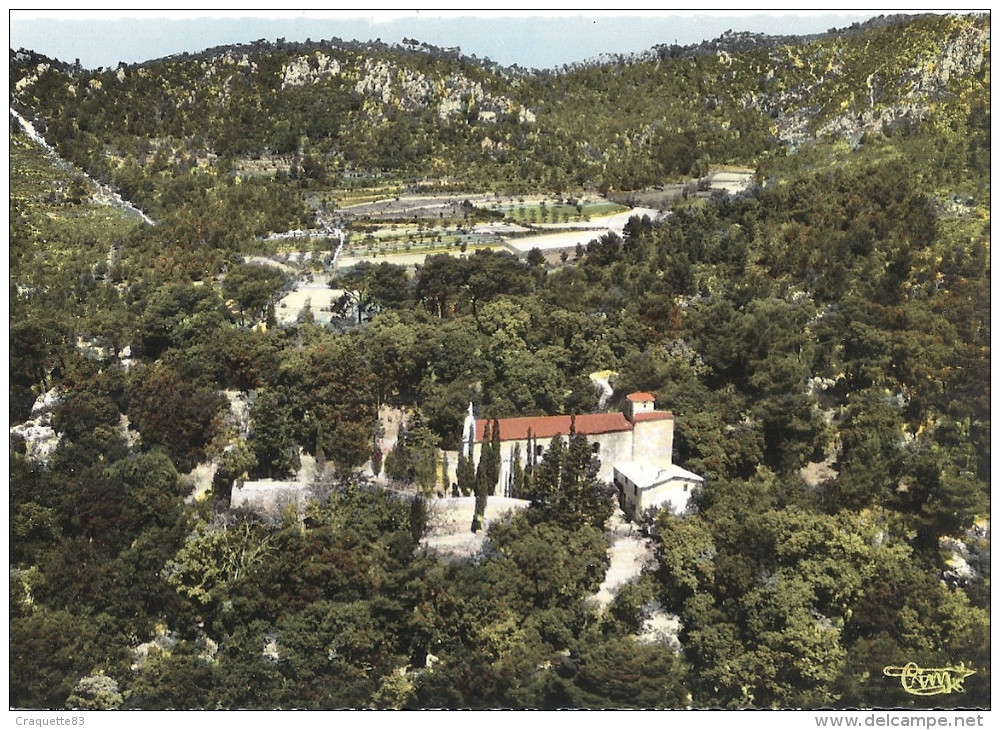 LA ROQUEBRASSE -VUE GENERALE AERIENNE -LA CHAPELLE COLLLINE DES BAUMES ET CHAPELLE ST ANDRE CPSM - La Roquebrussanne