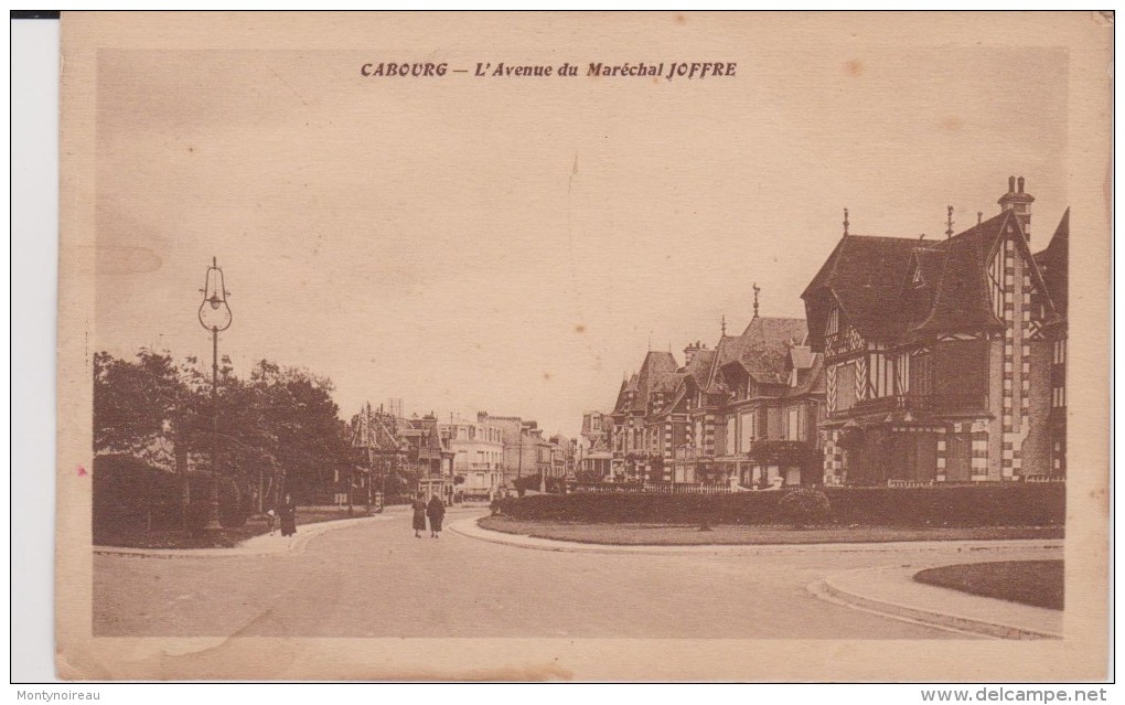 R :  Calvados : CABOURG :   L Avenue  Maréchal   Joffre - Cabourg