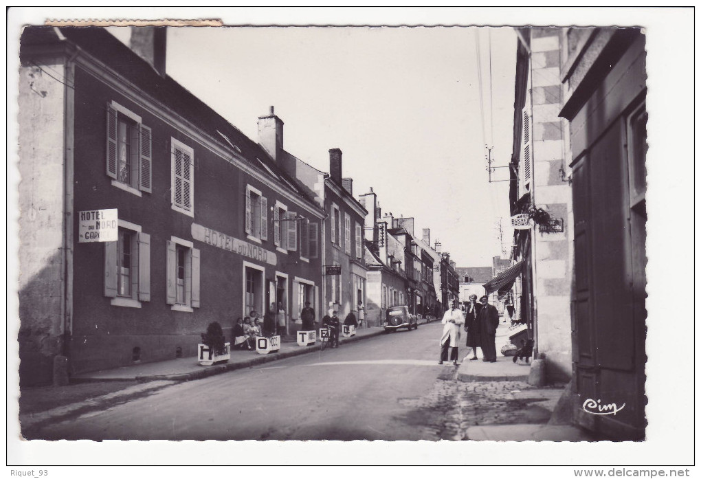 Châteaumeillant - Rue De La Libération - Châteaumeillant