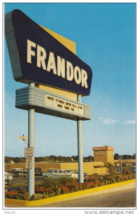 East Lansing Michigan, Frandor Shopping Mall Entrance Sign, Auto, C1950s Vintage Postcard - Lansing