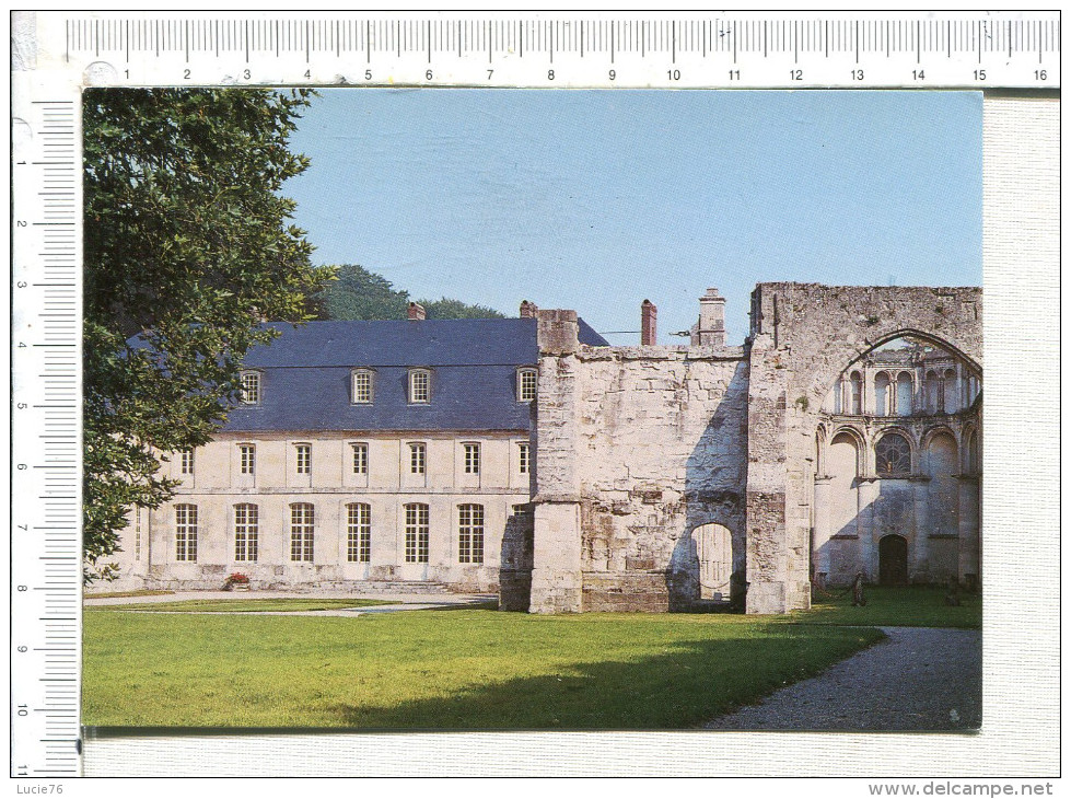 ABBAYE  De   VALMONT  -  Façage Ouest - Valmont