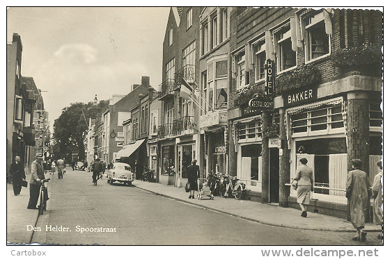 Den Helder, Spoorstraat  (glansfotokaart) - Den Helder