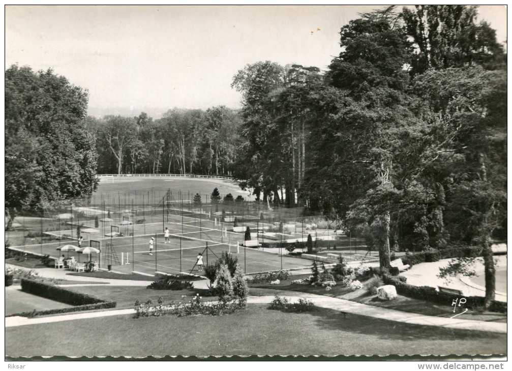 LOUVECIENNES(YVELINES) STADE_TENNIS - Louveciennes