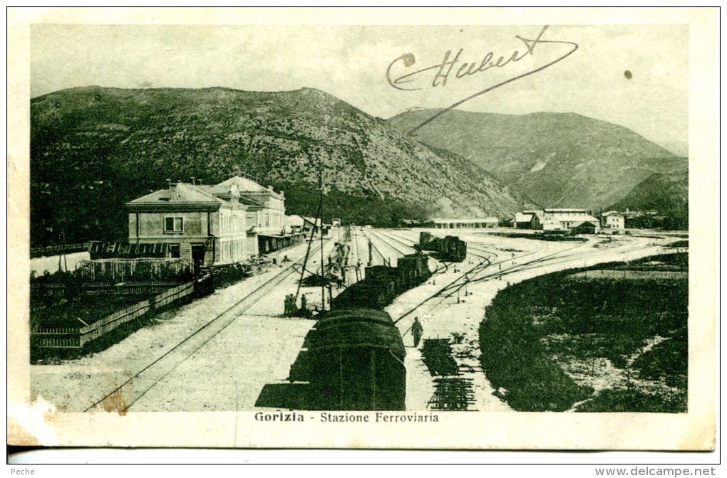 N° 40713 -cpa Gorizia (italie) Stazione Ferroviaria- - Gares - Avec Trains