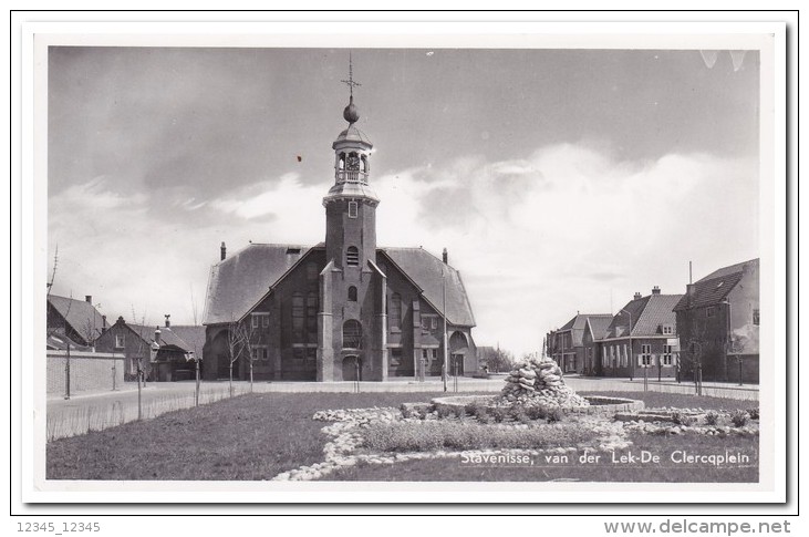 Stavenisse, Van Der Lek-De Clercqplein - Stavenisse