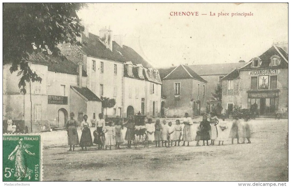 Chenôve  (21) La Place  Vers 1909 - Chenove