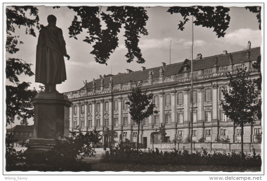 Ansbach - S/w Schloß Mit Platen Denkmal - Ansbach