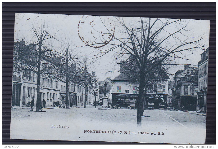 MONTEREAU FAMILLE BORIES - Moneteau