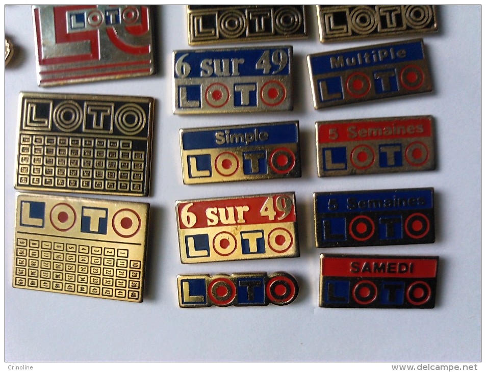 Lot Pins Jeux, Loto, Tac O Tac, Different - Loten