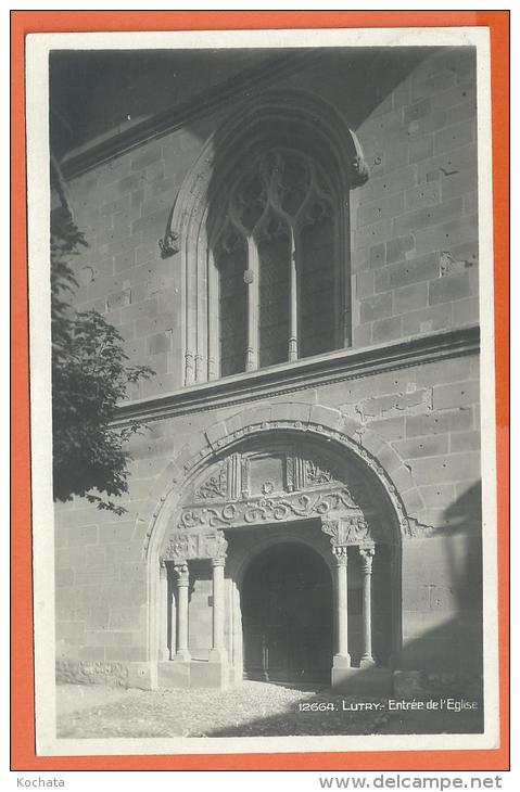 SANG206, Lutry, Entrée De L'église, Circulée 1921 - Lutry