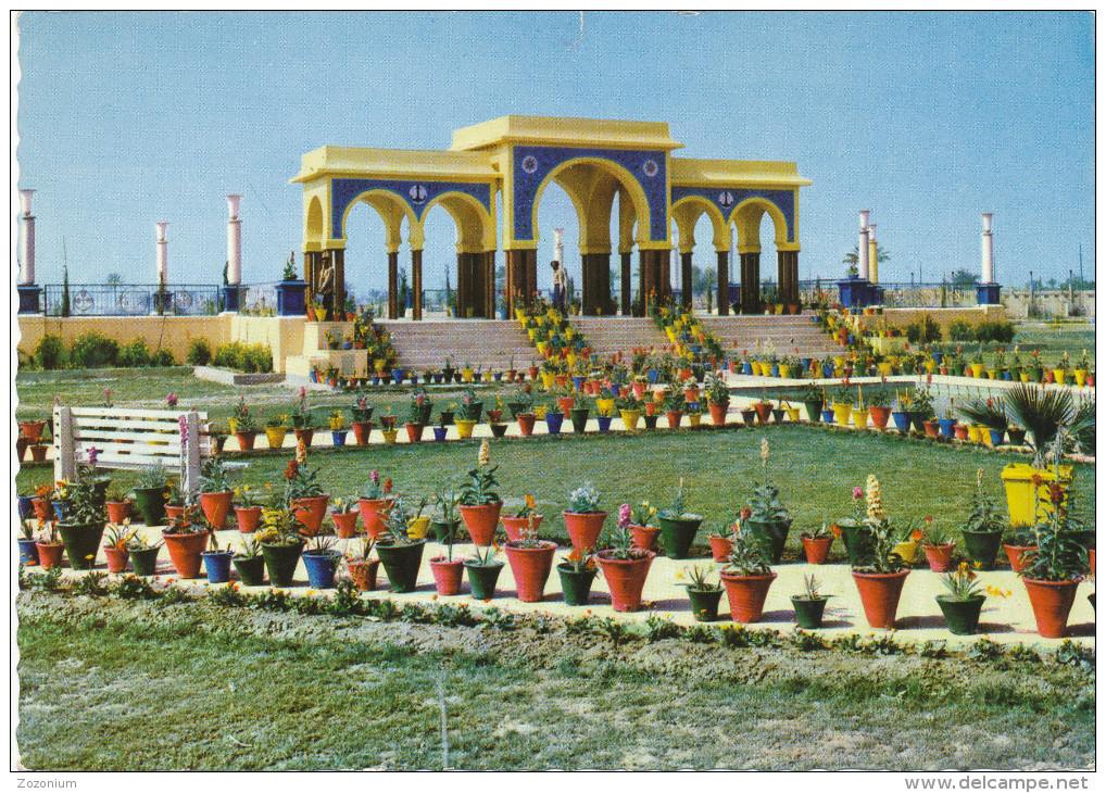 IRAQ, BASRAH, Andalus Garden,   Old Postcard - Iraq