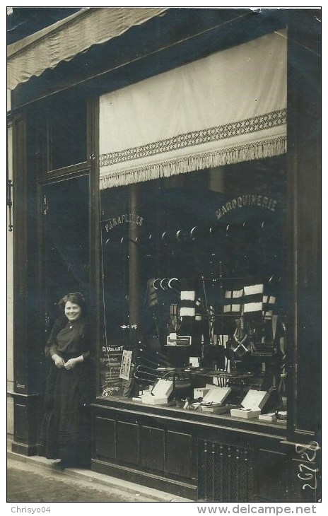 411Go   Carte Photo Paris Maison A. Vallat Parapluies Maroquinerie - Autres & Non Classés