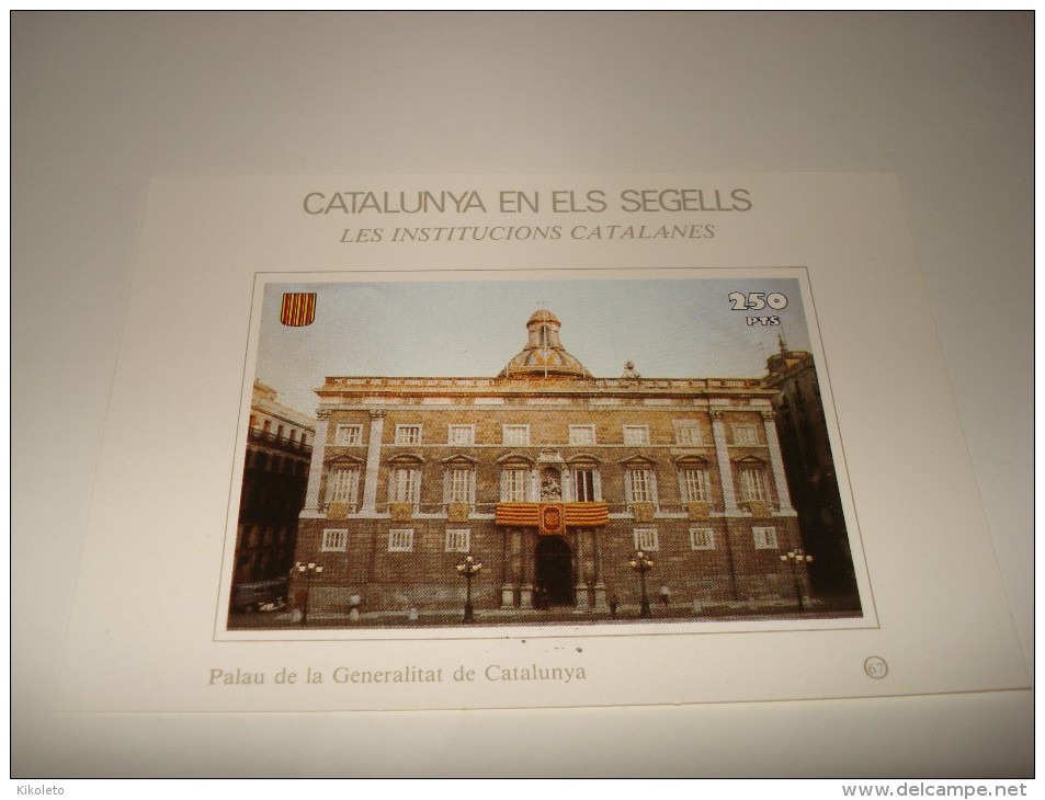 ESPAÑA - CATALUNYA EN ELS SEGELLS - HOJA Nº 67 - LES INSTITUCIONS CATALANES (FRONTISPICI DEL PALAU DE LA GENERALI ** MNH - Hojas Conmemorativas