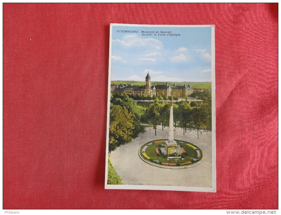 > Luxembourg  Monument Du Souvenir  Ref 1595 - Other & Unclassified