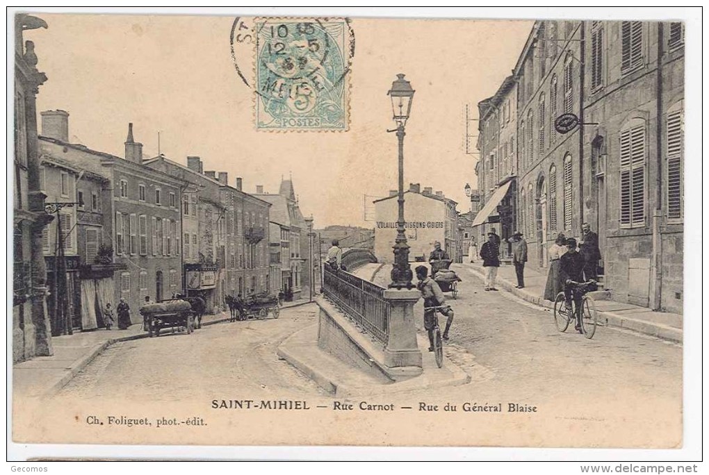 CPA 55 - SAINT MIHIEL - Rue Carnot Et Rue Du Gral Blaise (commerces, Attelages...) - Saint Mihiel