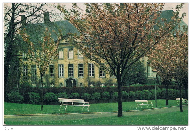 Geraardsbergen  Abdijgebouw - Geraardsbergen