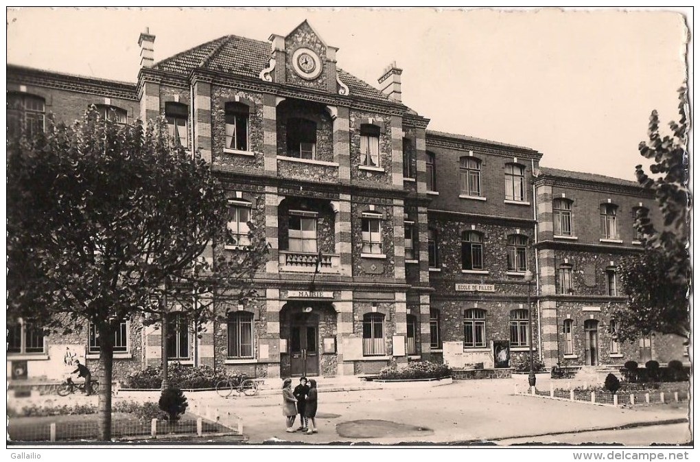 FRESNES L'HOTEL DE VILLE CPSM NO 207 - Fresnes