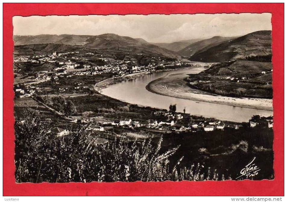 Regua - Vista Geral - Selo 1950s ( 2 Scans ) Portugal - Vila Real