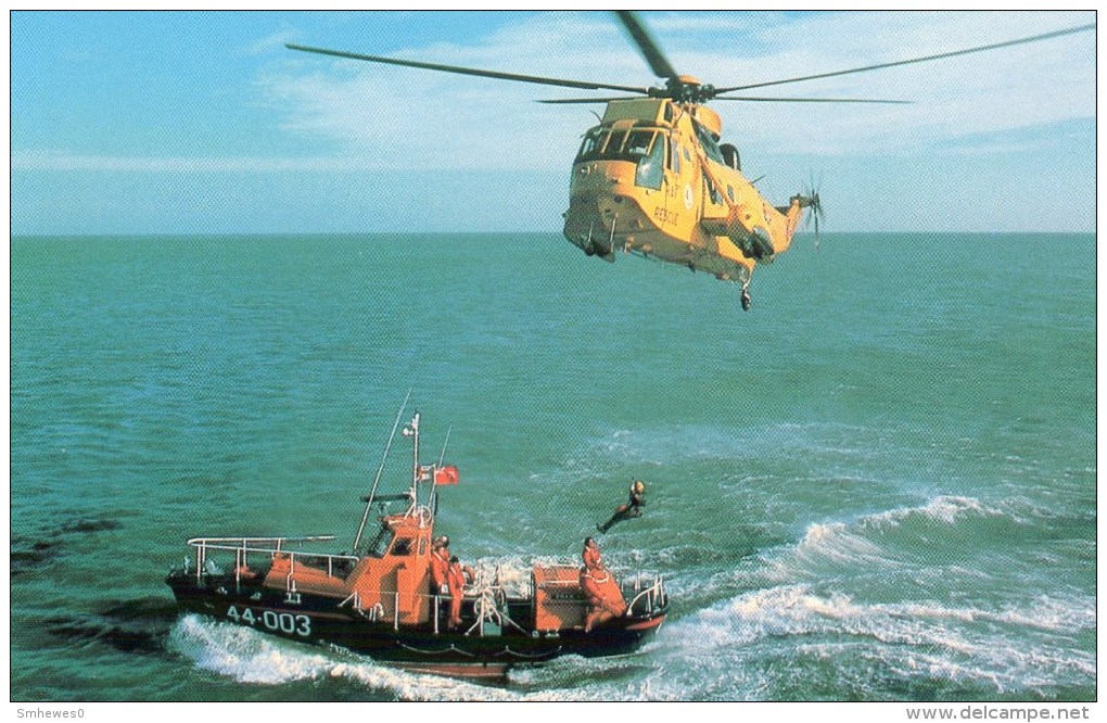 Postcard - Great Yarmouth & Gorleston Lifeboat & Rescue Helicopter, Norfolk. A - Other & Unclassified