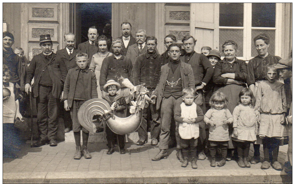 CARTE PHOTO THULIN FAMILLE ASSOCIATION COQ REUNION ANIME GROUPE HAINAUT - Other & Unclassified