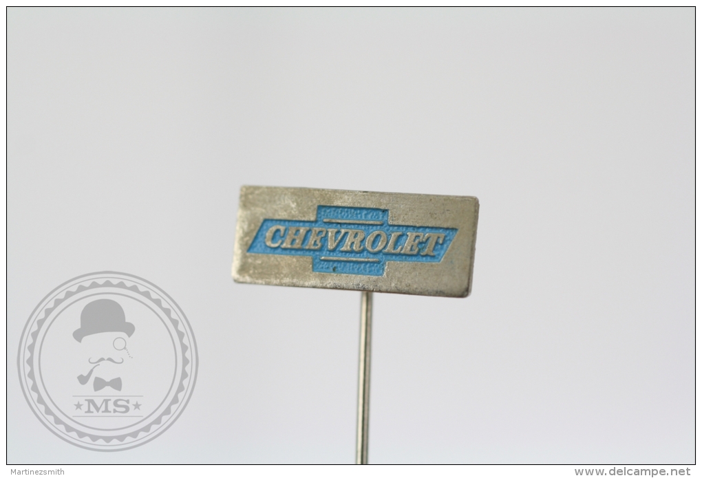 Vintage Chevrolet Car Logo  Advertising Needle Pin/ Badge - Otros & Sin Clasificación