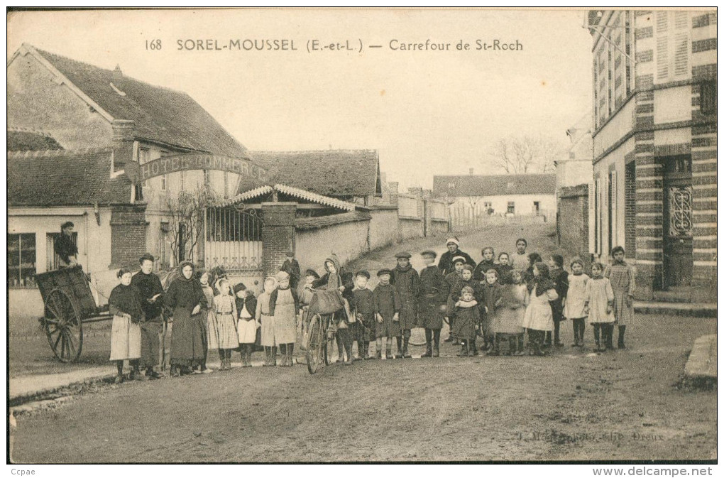 Carrefour De St-Roch - Sorel-Moussel