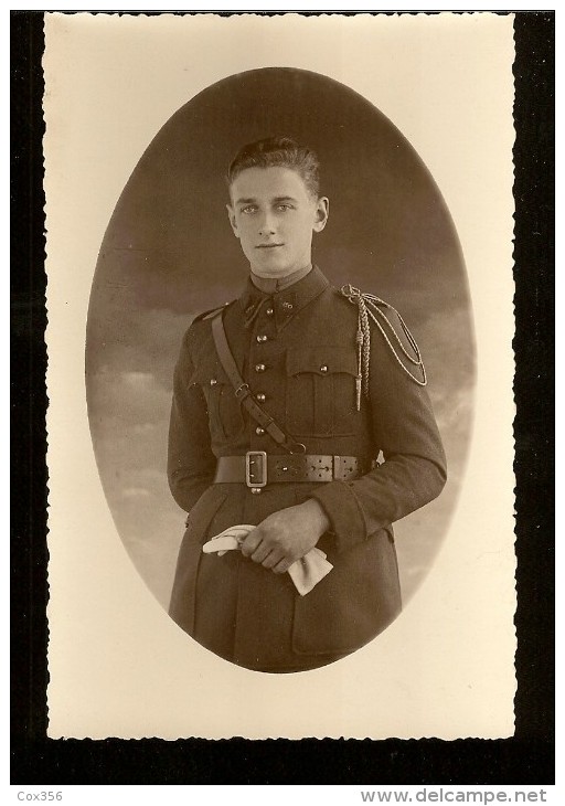 CPA CARTE PHOTO  Portrait  Militaire En Tenu , Fourragère , STUDIO PHOTO A.BRIDONNEAU ORLEANS - Characters