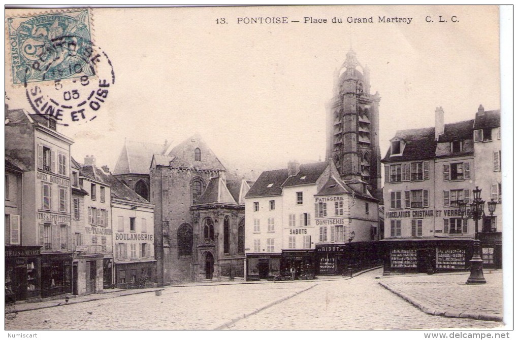 Pontoise.. Place Du Grand Martroy.. Commerces.. Boulangerie.. Pâtisserie.. Tabac.. Caves - Pontoise