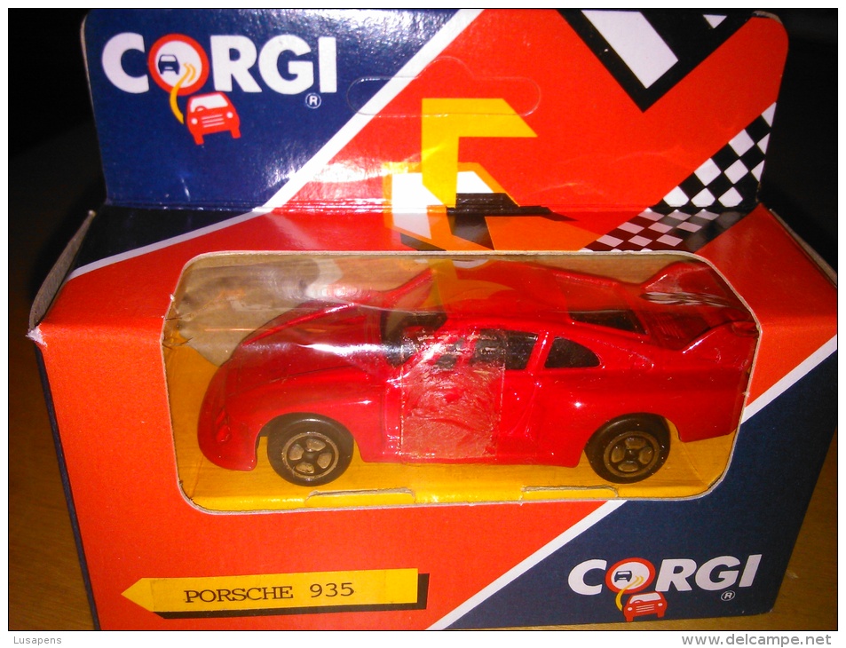 CORGI -  PORSCHE 935 - J85/3 - 1990 -  IN BOX - NEW OLD STOCK - NEVER PLAYED - Autres & Non Classés