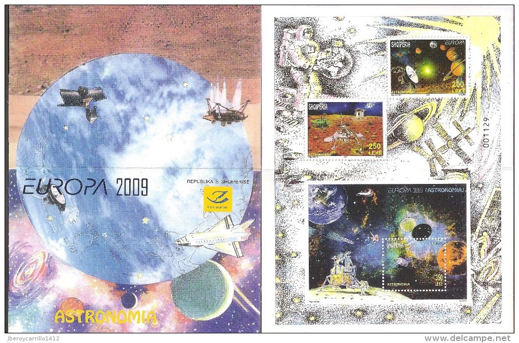 EUROPA 2009- TEMA ANUAL “ASTRONOMIA" - COLECCIÓN  DE LOS 17 CARNETS  OFICIALES  EMITIDOS POR 15 PAISES - Collections