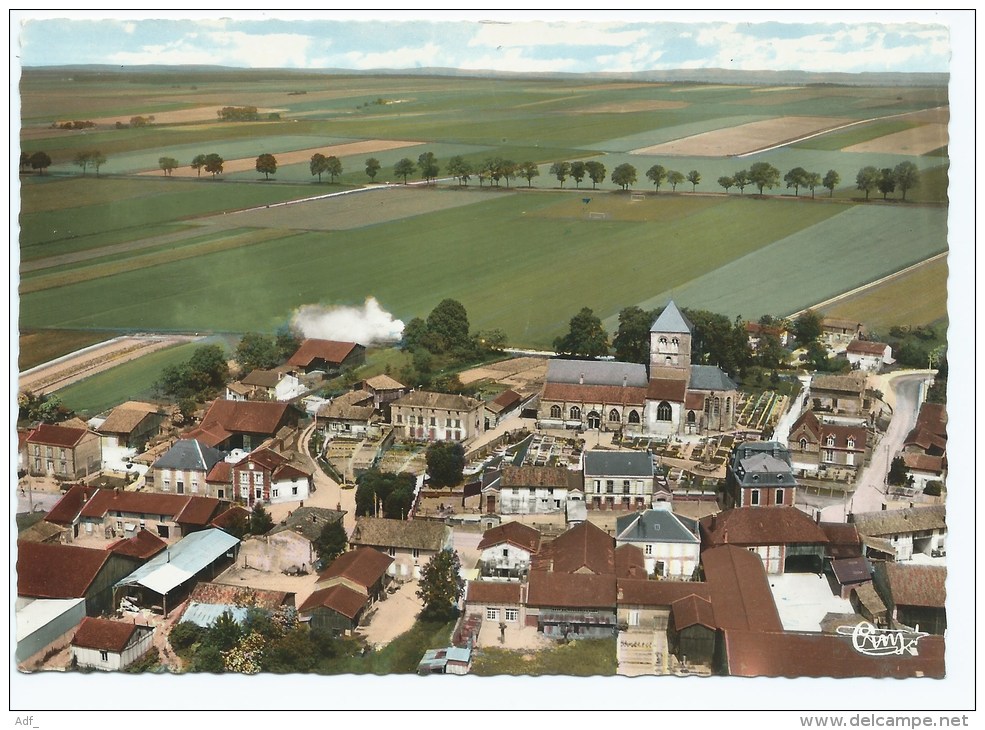 JOLIE CPSM COLORISEE COURTISOLS ST MARTIN, VUE AERIENNE, MARNE 51 - Courtisols