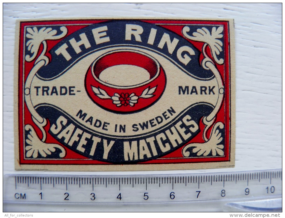 Old Safety Matches Label From Sweden Large Size The Ring Trade Mark - Matchbox Labels