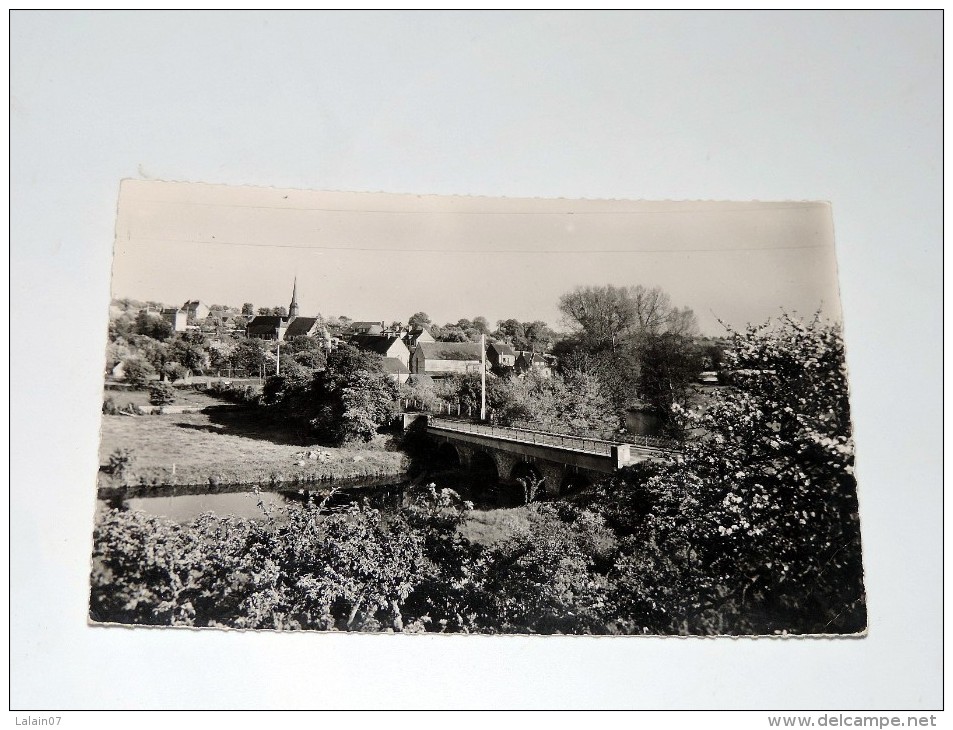 Carte Postale Ancienne : LA VIEILLE LYRE : Le Pont Sur La Risle, Plan Rare - Autres & Non Classés